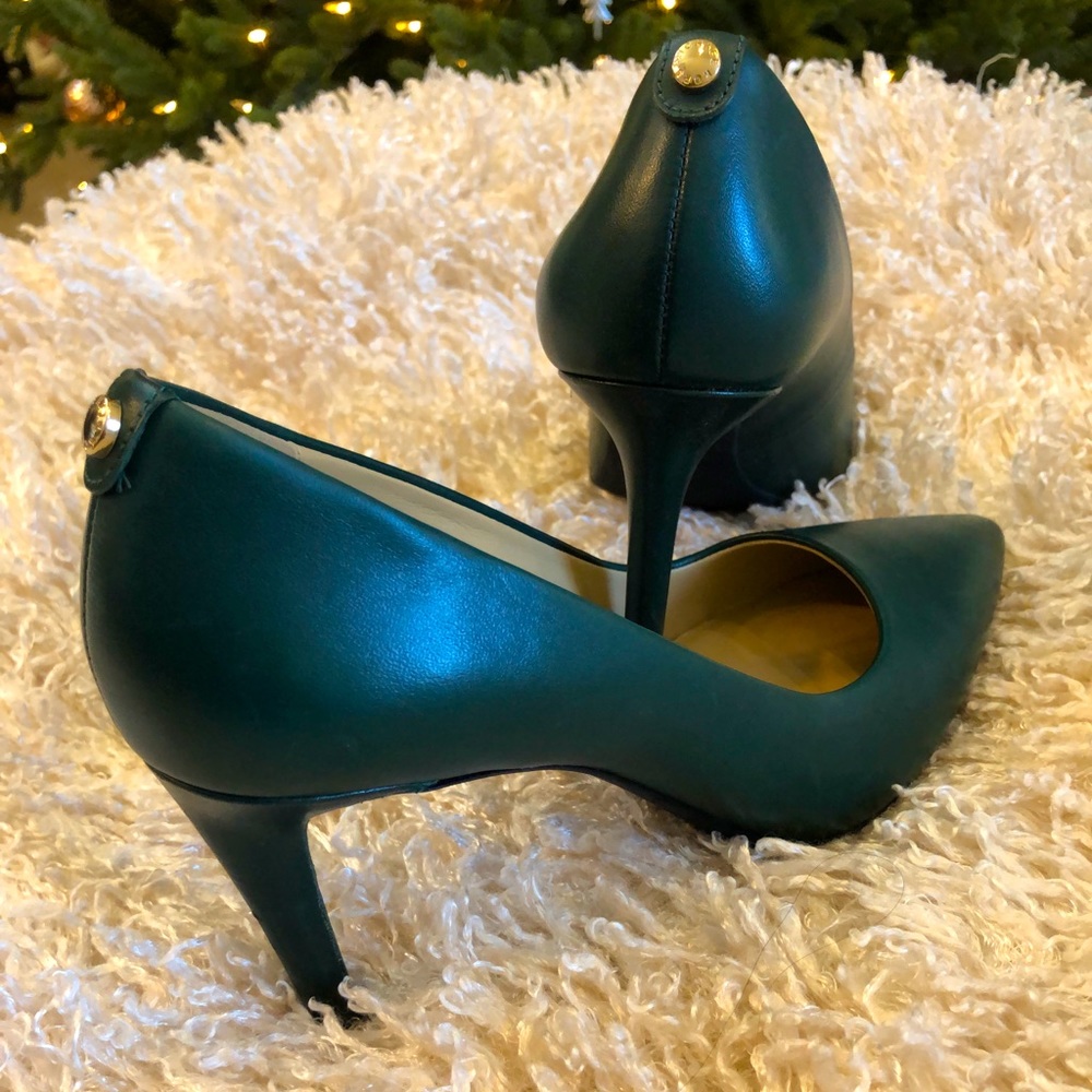 Michael Kors Dorothy Flex Pump